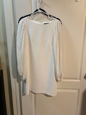 White House Black Market Ivory Long-Sleeve Pleated-Sleeve Shift Dress